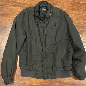 Coat Current Seen Men’s Size L Comfortable Rain Cap In Collar Srilanka Made.   ￼